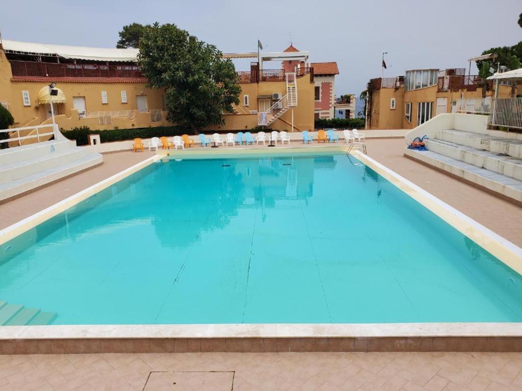Sofia's At Mondello Apartment